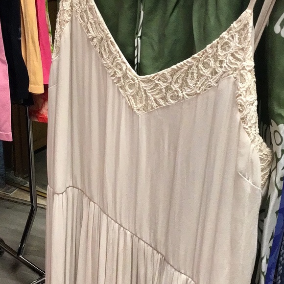 Tina Bundle - Picture 5 of 6